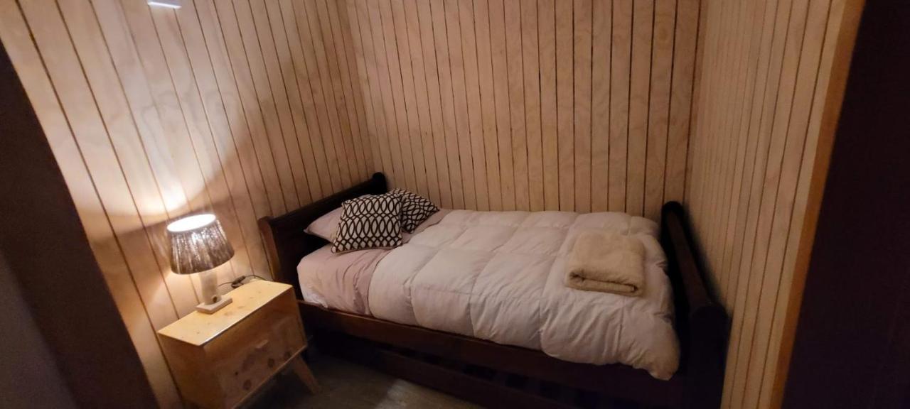 Cabana En Laguna Azul Patagonia Bagual Villa Torres del Paine National Park Екстериор снимка