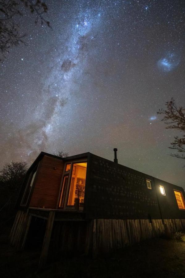 Cabana En Laguna Azul Patagonia Bagual Villa Torres del Paine National Park Екстериор снимка